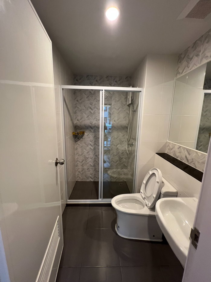 รูป ให้เช่า คอนโด รีเจ้นท์ โฮม วุฒากาศ BTS วุฒากาศ BTS wutthakad 350 เมตร - รูปที่ 8/8