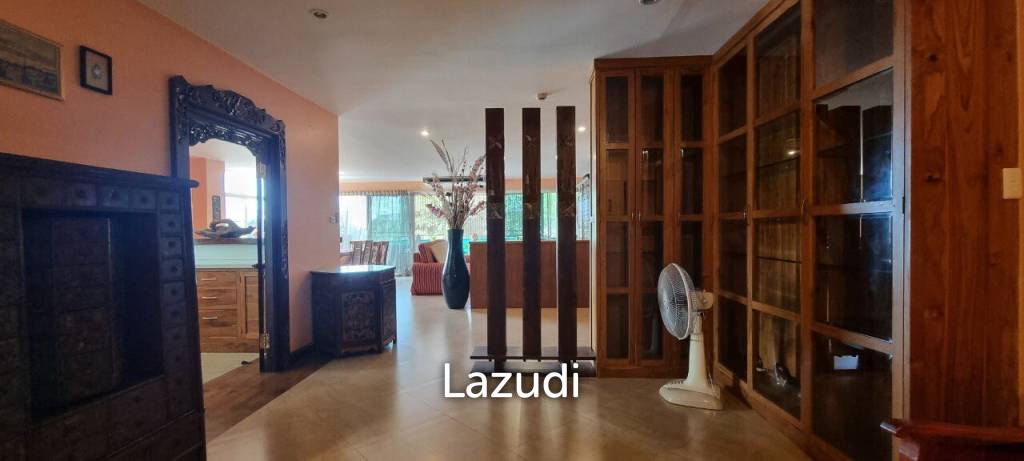 picture 1 Bed 1 Bath 203 SQ.M Executive Residence IV - 9/22
