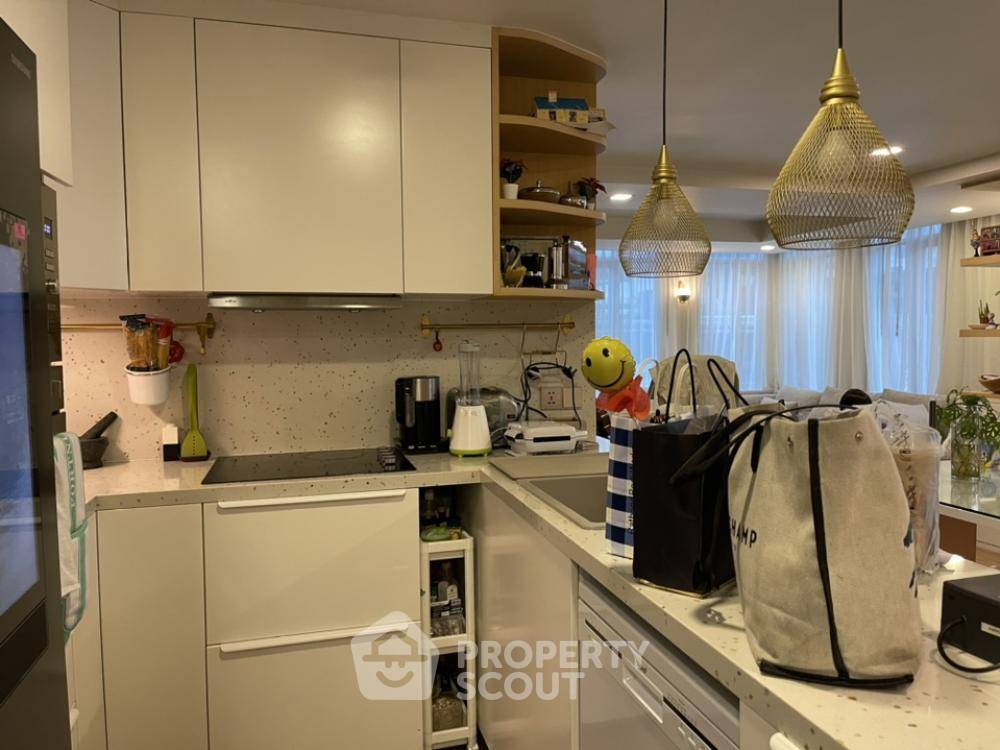 รูป คอนโด 4-ห้องนอน ที่ ดูแพล็กซ์ ใกล้ ถนนพระตำหนัก พัทยา (ID 1218890) - รูปที่ 12/19