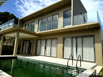 Houses for sale : 3 Bedroom Villa for sale at Coco Tropical Pralarn Samui Phase 2  5361087