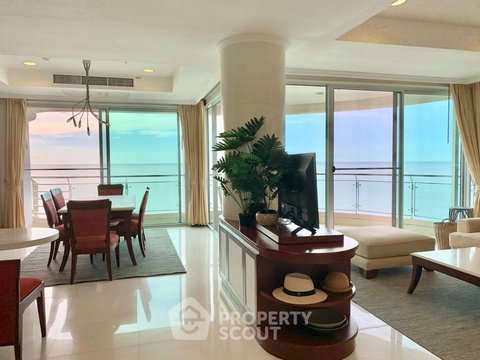 3-BR Condo at Chaam Longbeach Condominium close to North Cha-Am Beach (ID 1259291)