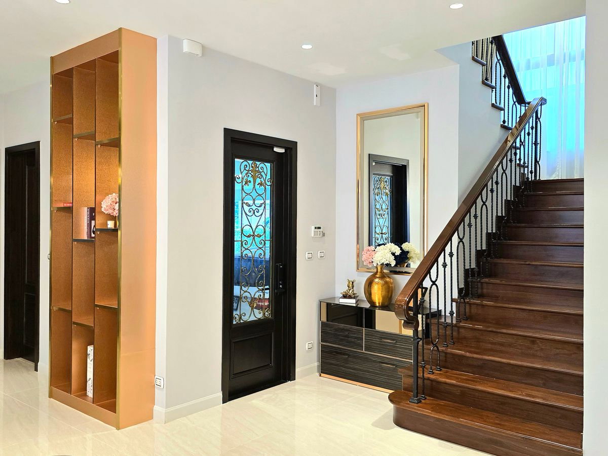 รูป 🏡 ให้เช่าคฤหาสน์หรู Perfect Masterpiece สุขุมวิท 77 ✨ บ้านใหม่ป้ายแดง แต่งครบระดับ Luxury ทำเลใกล้ Robinson ลาดกระบัง เพียง 1 นาที - รูปที่ 10/15