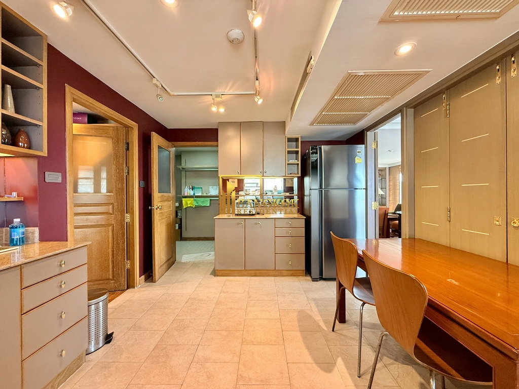 รูป Sathorn Park Place | Very Spacious 2 Bedroom Luxury Condo - BR5984CD - รูปที่ 13/44