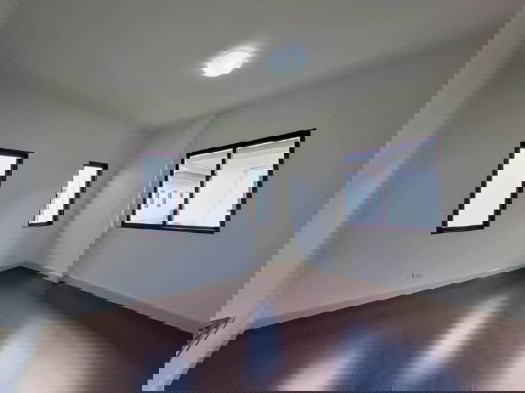 รูป ขายบ้านวัชรพล สายไหม “เศรษฐสิริ วัชรพล” 54.6 ตร.ว. หลังนี้สวยมาก พร้อมอยู่ทันที
ราคาเพียง 7,490,000 บาท - รูปที่ 16/20