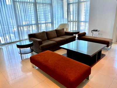 Condos for rent : LTH5129 – Athenee Residence FOR RENT 3 beds 3 baths size 189 Sq.M. Nearby BTS Phloen Chit station ONLY 125k/Month