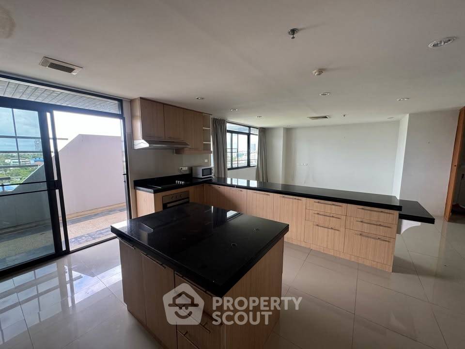 รูป คอนโด 4-ห้องนอน ที่ เลคชอร์ เวสต์ คอนโดมิเนียม นิชดาธานี ใน บางตลาด (ID 2629035) - รูปที่ 6/15