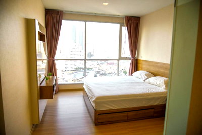 Condos for sale : LTH3409 – Rhythm Sathorn FOR SALE 2 beds 2 baths size 66 Sq.M. Nearby BTS Saphan Taksin station ONLY 10.7 MB