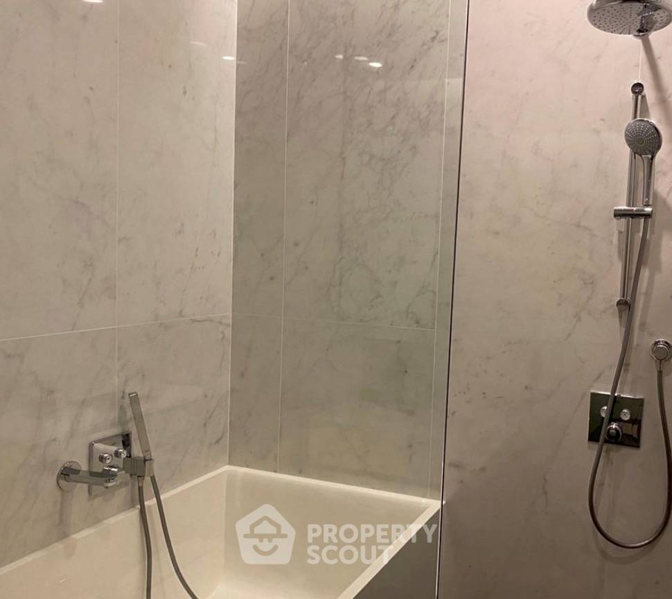 รูป คอนโด 2-ห้องนอน ที่ ไซมิส เอ็กซ์คลูซีฟ 42 ใกล้ BTS เอกมัย (ID 2716003) - รูปที่ 3/10