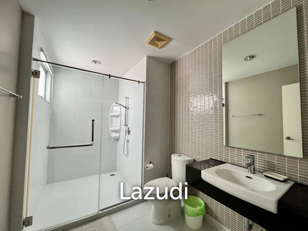 picture BAAN SAN DAO : Beachfront 2 Bed condo in town - 9/15