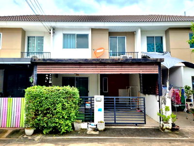 Townhouses for sale Bangkadi Industrial Estate : Call : 093-649-9392 Baan Pruksa 113 Krungthep-Pathumthani Near Big C Pathum Thani, Townhouse 17.8 sq.wa, 3 Bedrs, 2 Bathrs