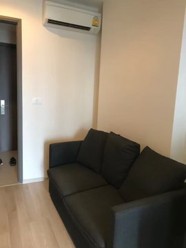 MRT Huai Khwang 120 m. Price 14,000 Baht Condo Centric Huai Khwang Station ( Rental )