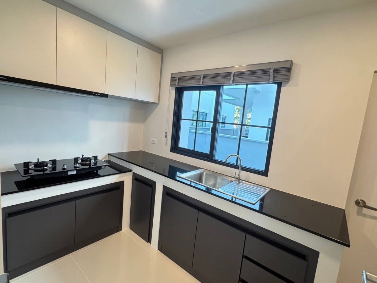 picture Centro Bangna – Next to Mega Bangna | Ready to Move In | (Rt-01) - 10/13