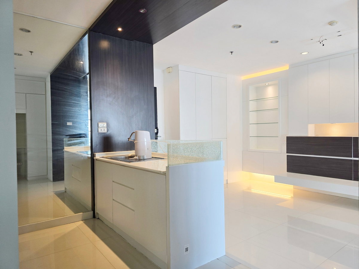 รูป (ขายด่วน) 🏠✨ บ้านกลางกรุง สยาม-ปทุมวัน (Baan Klang Krung Siam–Pathumwan) | ขายคอนโด 2 ห้องนอน ห้องใหญ่ ทำเลทอง เดินทางสะดวก (HBH-ST-242) - รูปที่ 5/21
