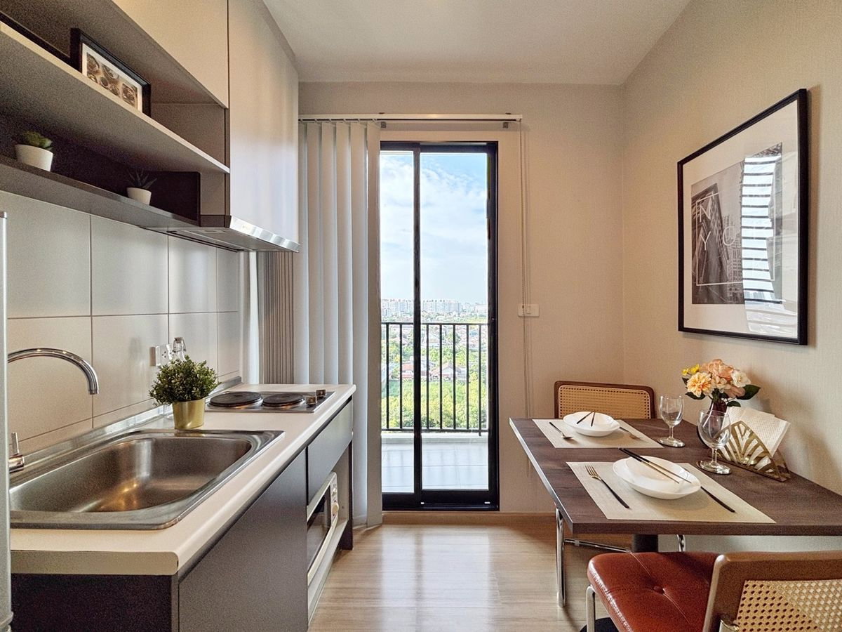 picture CHAMP100326 Sale :The Base Chaengwattana - 8/20