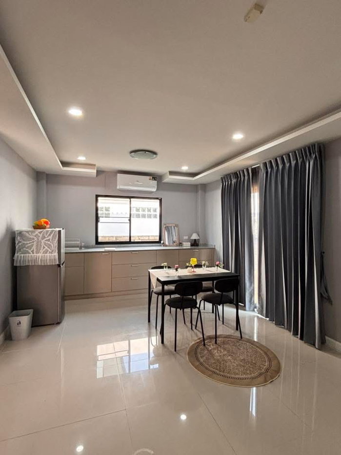 รูป โครงการวรารมย์ พรีเมี่ยม แก้วนวรัฐ ปล่อยเช่า บ้าน 2 ชั้น สไตล์โมเดิร์น ตกแต่ง Built-in - รูปที่ 7/13