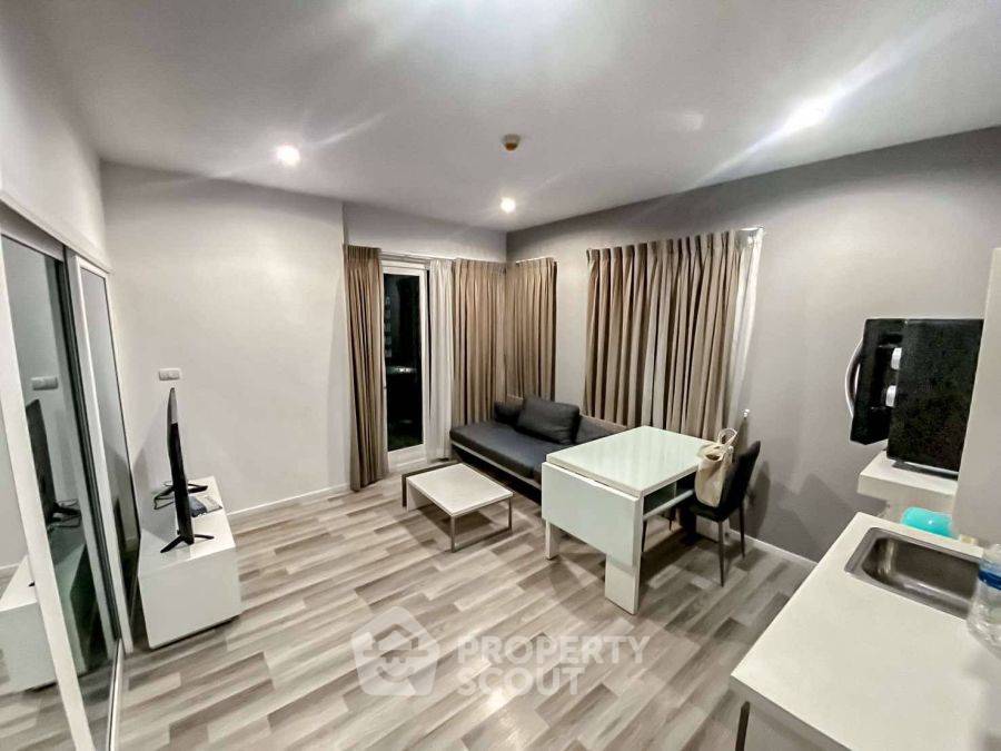 picture 1-BR Condo at North Condo in Suthep (ID 2143424) - 4/9
