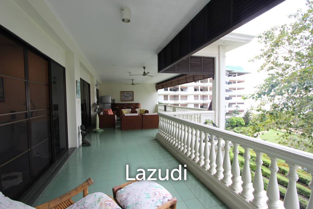 รูป 323.0 ตร.ม.  4 ห้องนอน  3 ห้องน้ำ คอนโดสำหรับ ขายใน นาจอมเทียน - รูปที่ 22/23