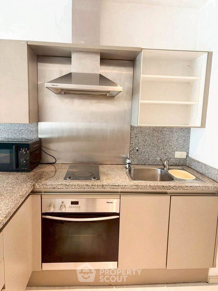 รูป คอนโด 1-ห้องนอน ที่ ปาร์ค ทองหล่อ ทาวเวอร์ ใกล้ BTS ทองหล่อ (ID 2456319) - รูปที่ 2/11