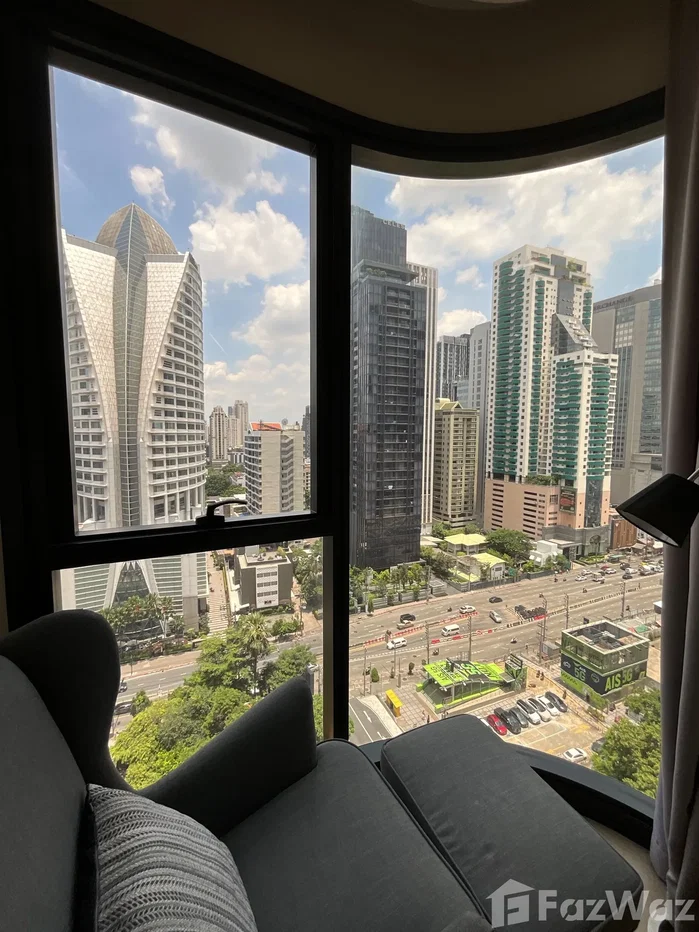 picture Ashton Asoke 6113665 - 5/9