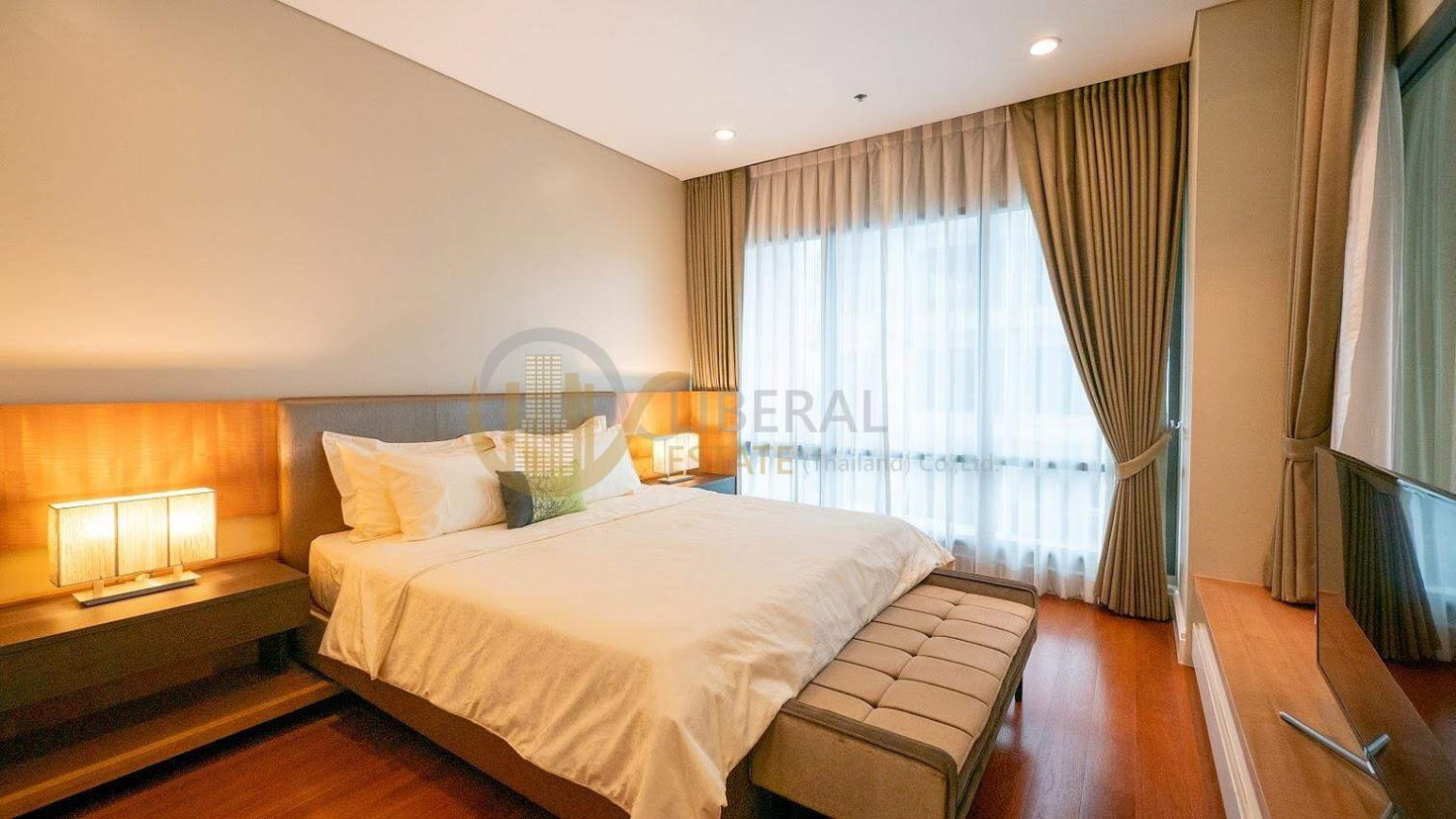 รูป LTH3231 – Bright Sukhumvit 24 FOR RENT 3 beds 3 baths size 188 Sq.M. Nearby BTS Phrom Phong station ONLY 125k/Month - รูปที่ 6/7