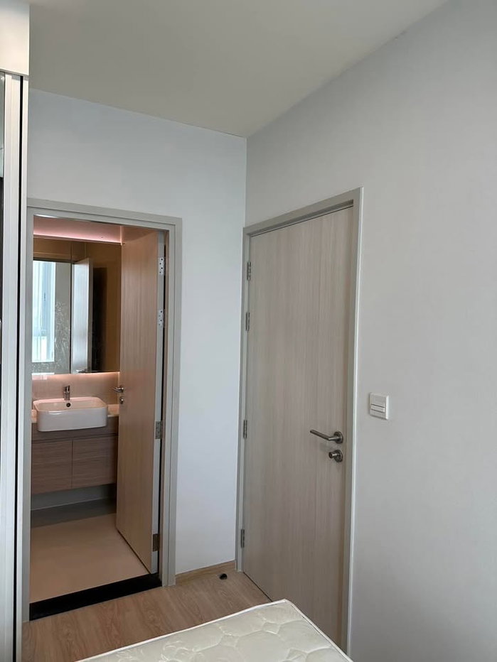 picture ð For Rent: Noble Revolve Ratchada 2 â Convenient location near MRT Thailand Cultural Centre | Code DS2091 Line @Dstay - 4/7