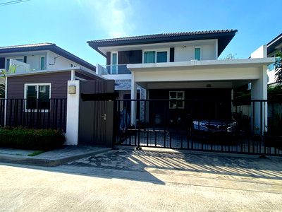 บ้านเดี่ยว วิทยาลัยเทคนิคมีนบุรี : ขาย บ้านเดี่ยว Mantana Srinakarin – Romklao  145 ตรม. 51 ตร.วา 3นอน 3น้ำ สภาพดีเยี่ยม(เจ้าของขายเอง)