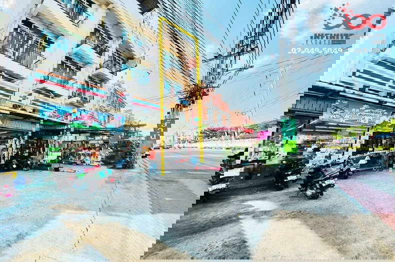 รูป ขายอาคารพาณิชย์ 4ชั้น 35ตรว.ติดถนนประชาอุทิศ 90 ทุ่งครุ หน้าหมู่บ้านวิเศษสุขนคร 16 - รูปที่ 2/16