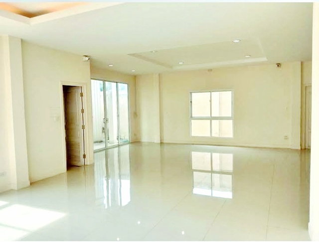 รูป บ้านเดี่ยว 2 ชั้น 3 นอน BTS คูคต 2.2 กม. 3 น้ำ ใกล้โลตัส ลำลูกกา-คลอง2 45 ตร.ว.เซียร์ รังสิต 1.5 กม. - รูปที่ 2/8