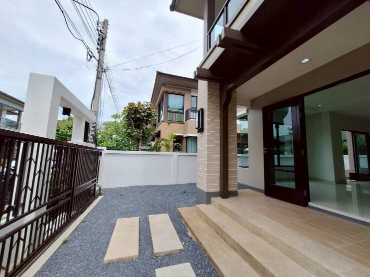 รูป ขายบ้านวัชรพล สายไหม “เศรษฐสิริ วัชรพล” 54.6 ตร.ว. หลังนี้สวยมาก พร้อมอยู่ทันที
ราคาเพียง 7,490,000 บาท - รูปที่ 5/20