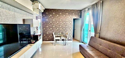 Condos for sale : Condo for sale in Sriracha, Sea Hill. Beautiful corner unit, high floor, stunning view.