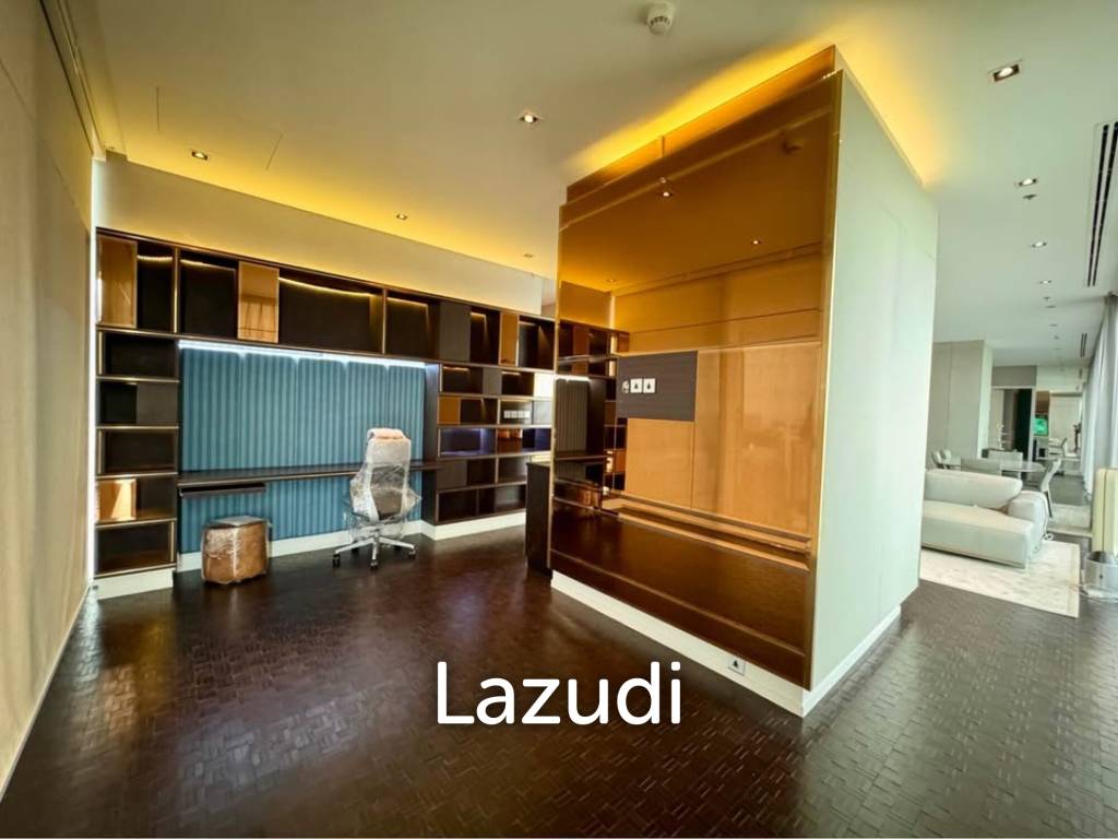 รูป 272.7 ตร.ม. 4 ห้องนอน 5 ห้องน้ำ คอนโดสำหรับ เช่าใน สีลม - รูปที่ 8/26