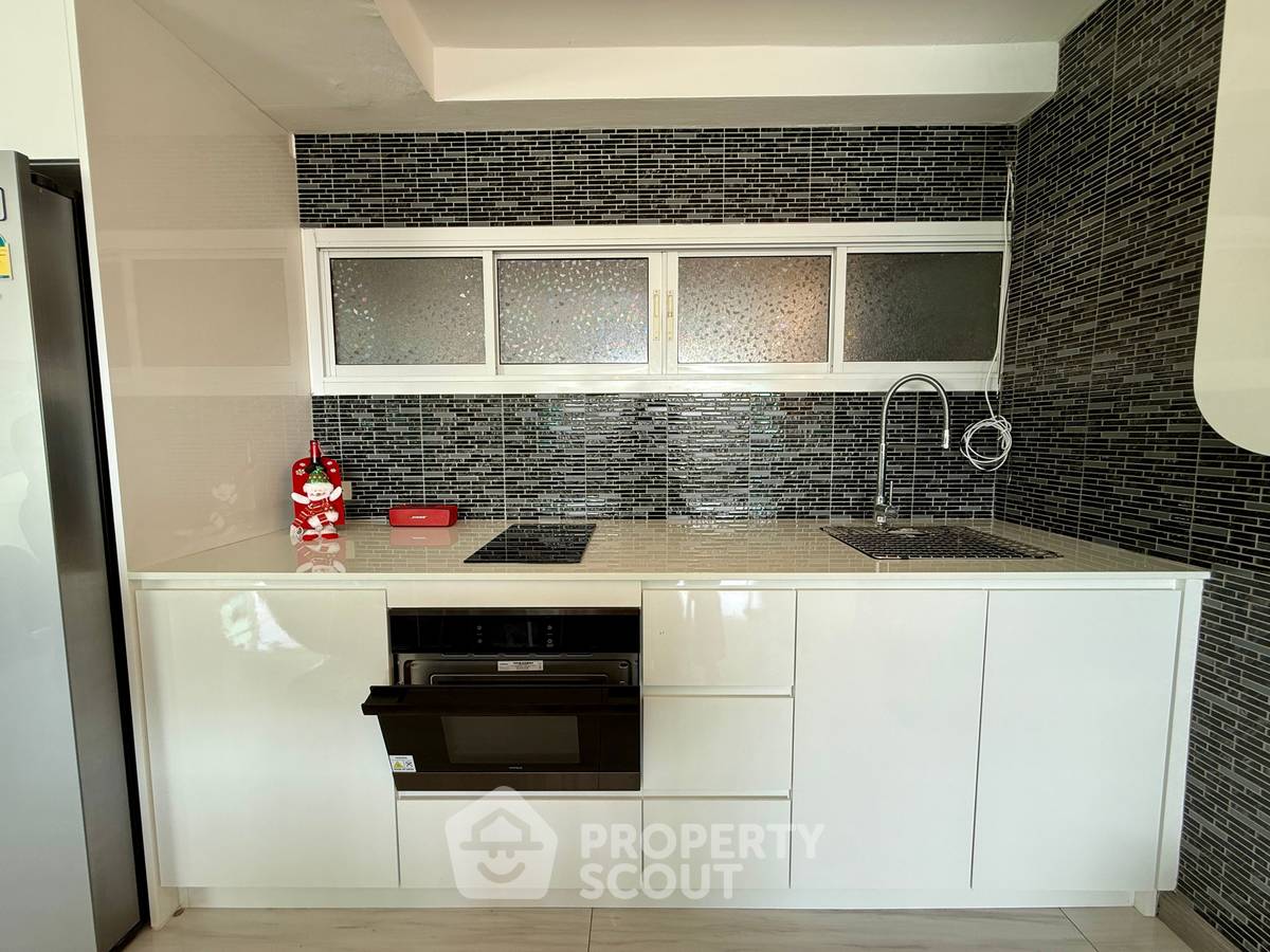 รูป คอนโด 1-ห้องนอน ที่ สมพงษ์ คอนโดเทล ใกล้ บ้านอำเภอ (ID 2486143) - รูปที่ 10/22