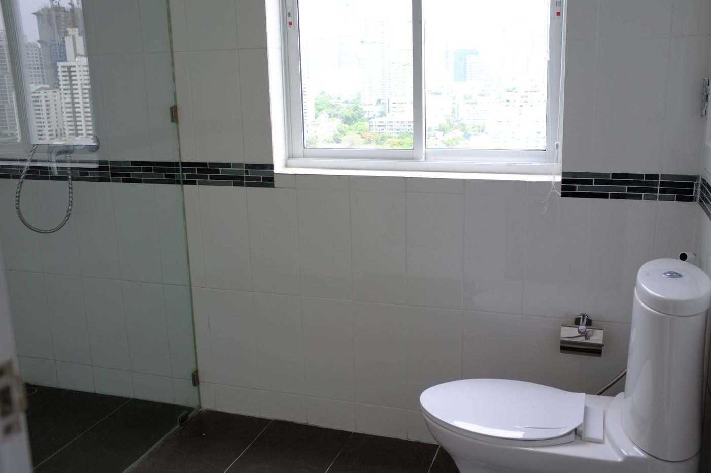 รูป LTH3914 – Kiarti Thanee City Mansion FOR RENT 5 beds 4 baths 450 Sq.M. nearby BTS Phrom Phong Station ONLY 150k/Month - รูปที่ 6/7