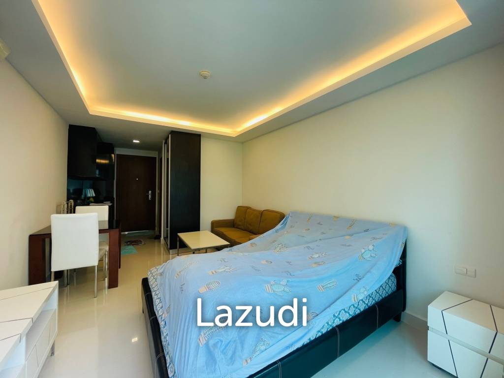 picture 1 Bed 1 Bath 26.89 SQ.M. Club Royal Condominium - 5/10