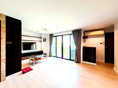 ขายคอนโด : ขาย คอนโด Waterford พระราม 4 ห้องสวยสไตล์ Modern 72 ตรม 2 นอน 1 น้ำ ชั้น 5