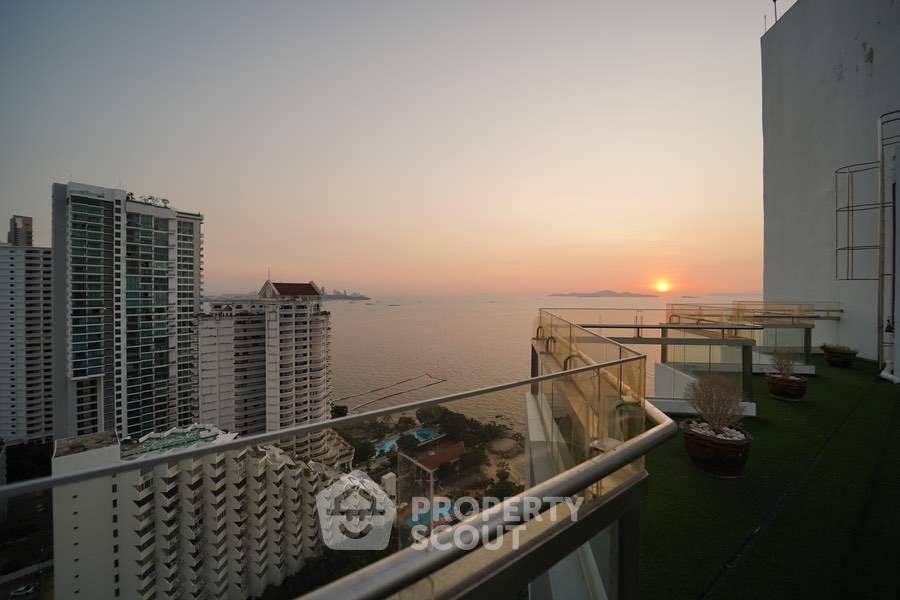 รูป คอนโด 2-ห้องนอน ที่ ดูแพล็กซ์ ใกล้ ถนนพระตำหนัก พัทยา (ID 995802) - รูปที่ 27/35