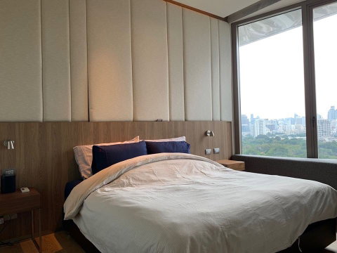 LTH5116 – Saladaeng One FOR SALE 1 bed 1 bath size 56.7 Sq.M. Nearby MRT Lumphini station ONLY 20.8 MB