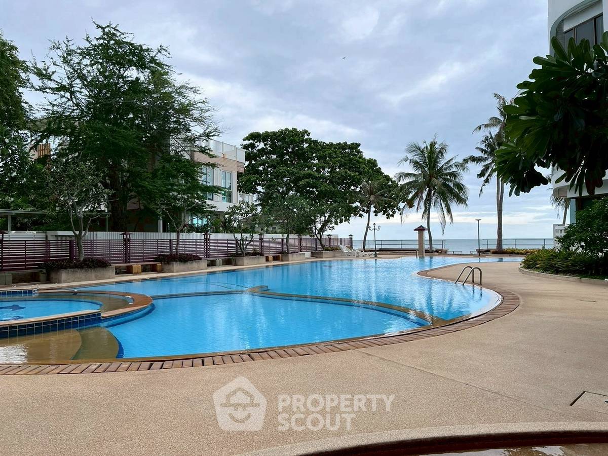 รูป คอนโด 2-ห้องนอน ที่ บ้านระเบียงจันทร์ ใกล้ เดอะ เวเนเซีย (ID 2582424) - รูปที่ 2/7