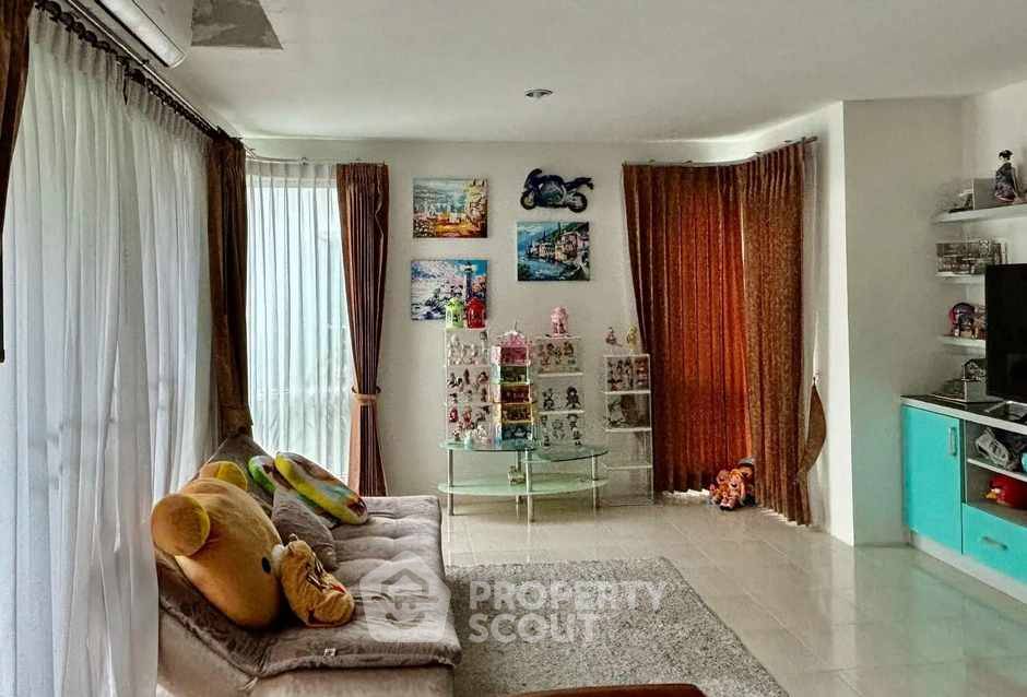 รูป คอนโด 2-ห้องนอน ที่ บางสะเหร่ ทะเลสาบและรีสอร์ท ใน นาจอมเทียน (ID 2401193) - รูปที่ 5/19