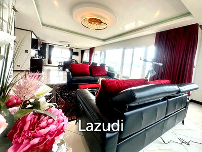 ขายคอนโด : 2 Beds 2 Baths 142.7 SQ.M. Grand View Condo