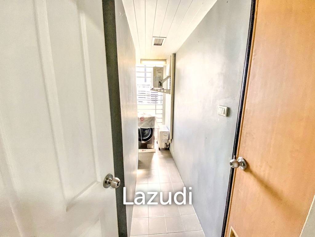 รูป 206.4 ตร.ม. 5 ห้องนอน 4 ห้องน้ำ คอนโดสำหรับ ขาย & เช่าใน ห้วยขวาง - รูปที่ 13/18