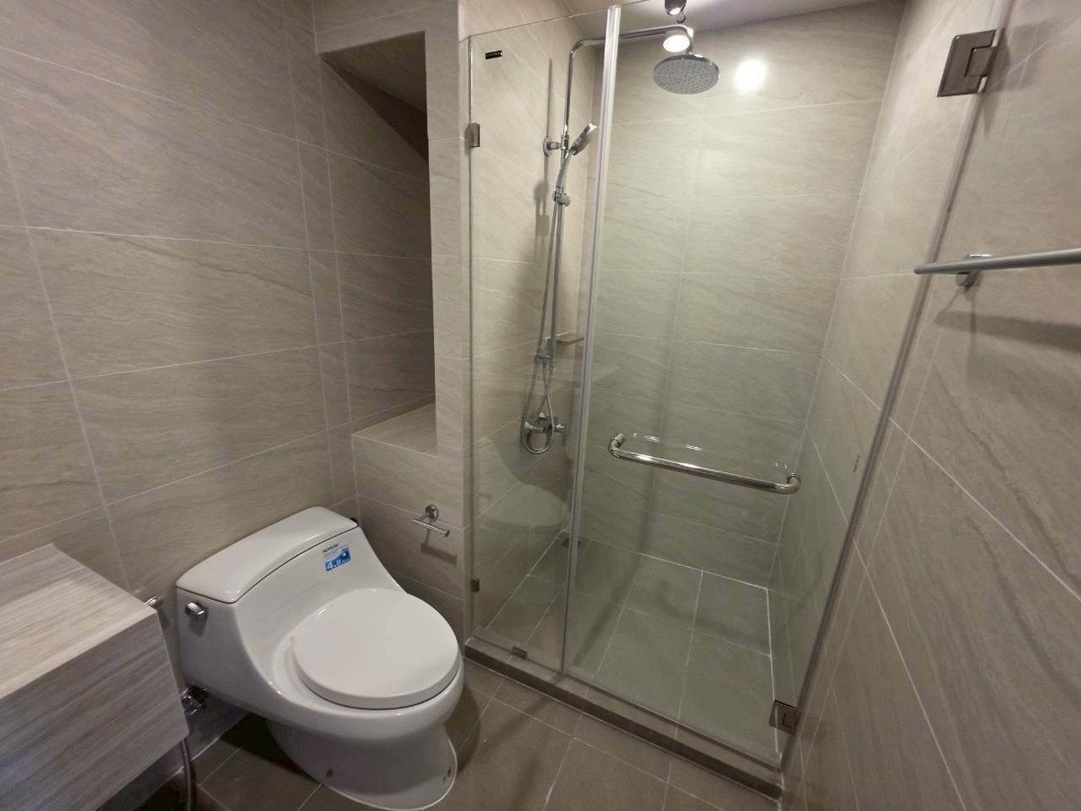 รูป ให้เช่า คอนโด เดอะ คราวน์ เรสซิเดนท์เซส MRT ลุมพินี MRT Lumpini 500 เมตร - รูปที่ 7/11