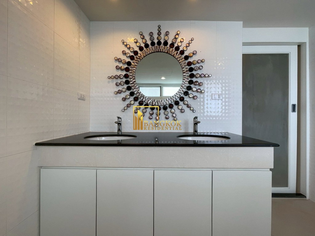 รูป Grand Ville House 2 | Expansive 3 Bedroom Condo in Asoke - BR61247CD - รูปที่ 31/47