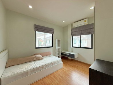 รูป บ้านเดี่ยวทำเลดี พร้อมอยู่ หมู่บ้านสถาพร รังสิต ติดถนนรังสิต–นครนายก - รูปที่ 10/10