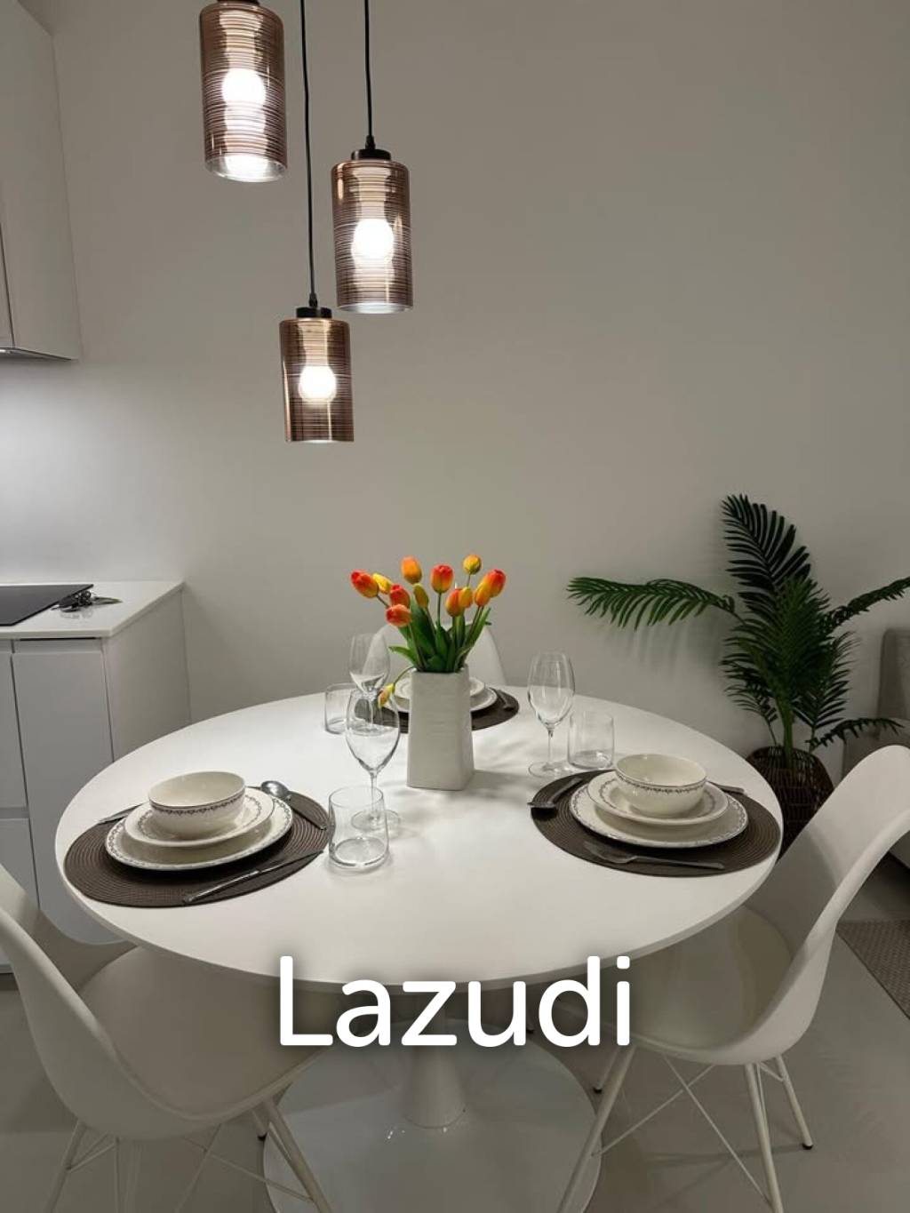 Spacious 1-Bedroom Condo For Sale In Muang Phuket - image 2