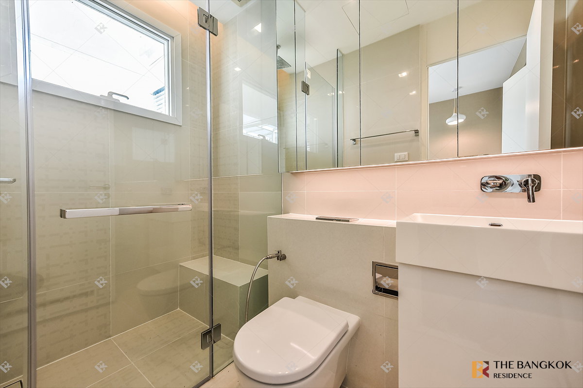 รูป ✨Beautiful unit! Great value ✨ The Saint Residences near MRT Phahonyothin - รูปที่ 9/11