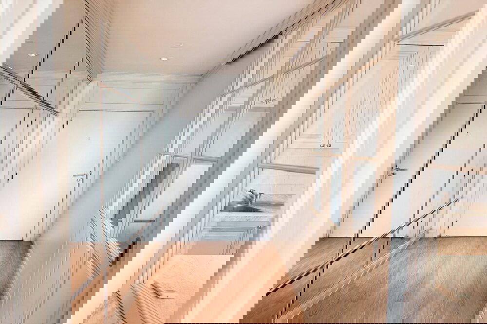 รูป 🔥 ขาย- เช่า ! Sathorn Gardens, 1 นอน, 1 ห้องน้ำ, ทำเลติดถนนใหญ่สาทร, ห้องหายาก, ชั้นสูง 17++ !! Code C20260300035 แต่งครบ, พร้อมเข้าอยู่, ราคาพิเศษ! - รูปที่ 3/10