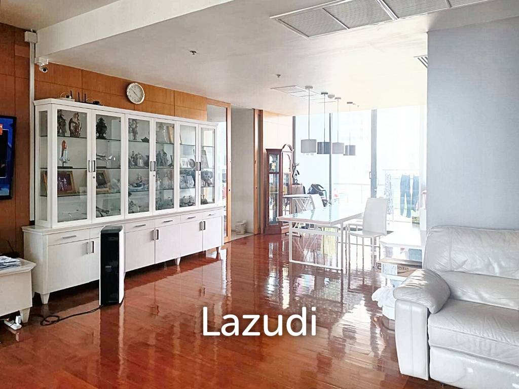 picture 4 Bed 4 Bath 310 SQ.M Domus Condominium - 2/9