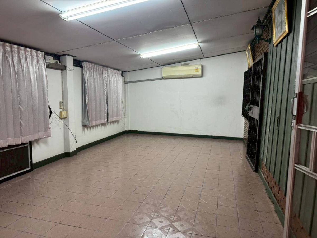 รูป ให้เช่าบ้านระยะยาว ในซอยสายลม (พหลโยธินซอย8)-ออกซอยพหลโยธิน 2 เชื่อมต่อพหลโยธิน-วิภาวดี - รูปที่ 20/28