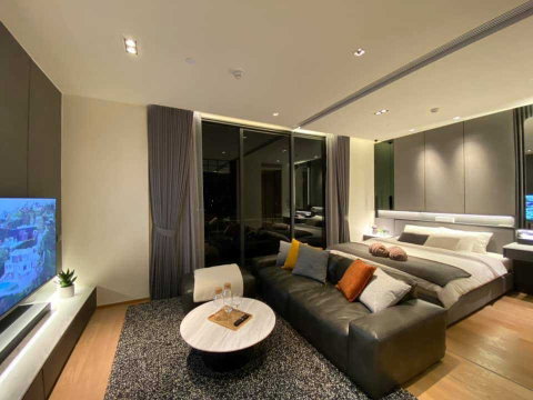 LTH3364– BEATNIQ Sukhumvit 32 FOR SALE 1 bed 1 bath size 43.42 Sq.M. BTS Thonglor station ONLY 12.5 MB